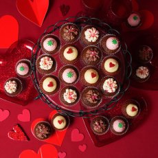 Photo1: Mini Premium Love Box(24pcs) (1)