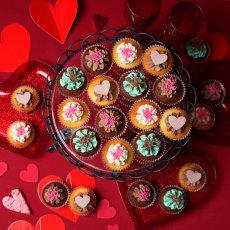 Photo1: Mini Premium Choc Box(24pcs) (1)