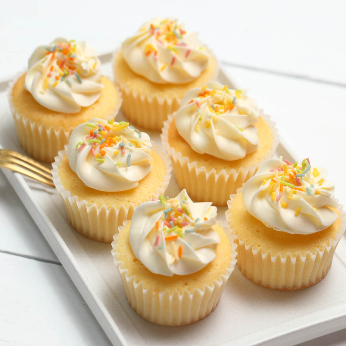 Photo3: Vanilla Cupcakes (×24) (3)