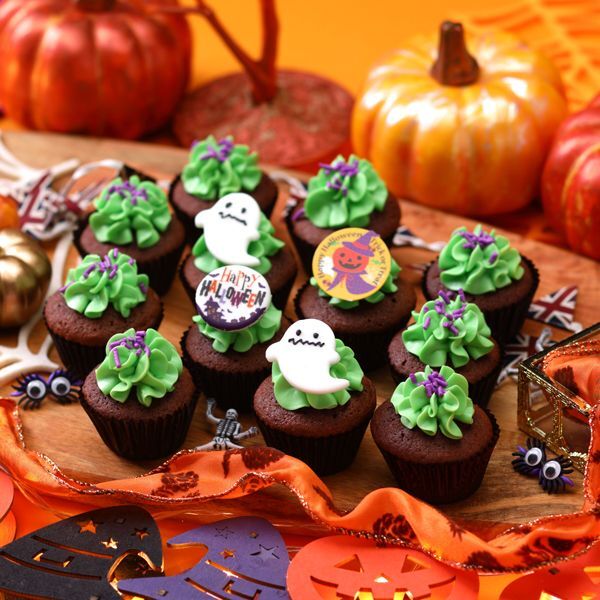 Photo1: 👻 Mini Green Halloween Box (12 pieces) (Delivered from October). (1)